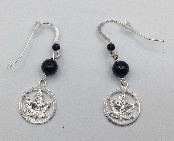 Detailed Silver Maple in a Circle Earrings