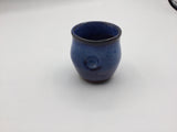 Thumb wine cup