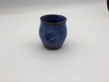 Thumb wine cup
