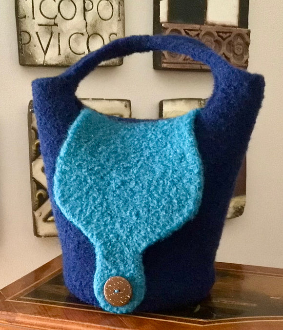 Wool Handbag with button closure navy teal