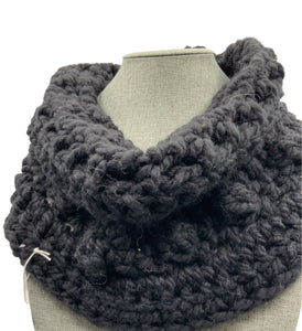 Chunky cowl, in black