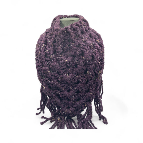 Crocheted cowl, plum