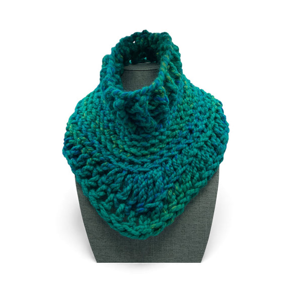 Collar cowl, in turquoise mix
