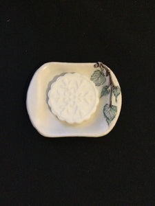 Misc. Dish with soap- grapevine -square